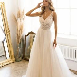 V-Neck A-line Flowery